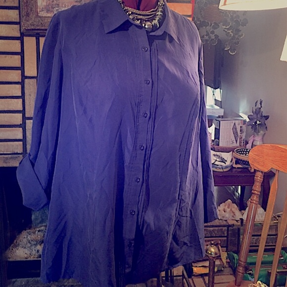 Catherine’s Women’s Long Sleeved Blouse